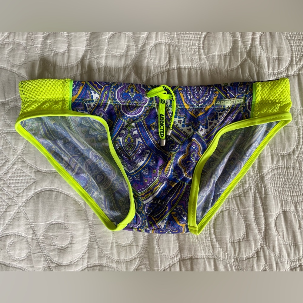 Addicted swimsuit size L